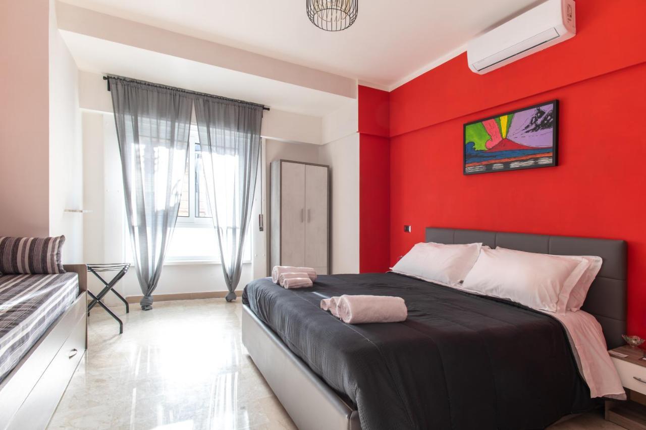 Borgo Santa Lucia * Naples